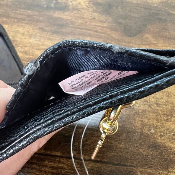 Juicy Couture SFP Quilted Mini Wallet 4x4 Gold Tone Heart Lock & Key Bi-Fold New - Picture 11 of 11